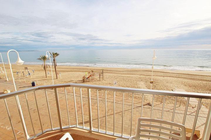 Apartamento Europa Primera Linea De Playa Guardamar Apartment Guardamar del Segura Exterior photo